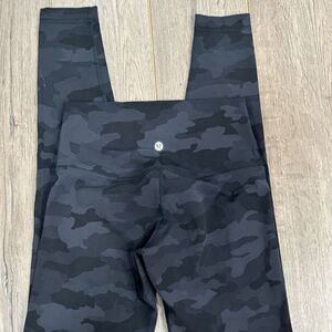Lululemon Align size 6 28”